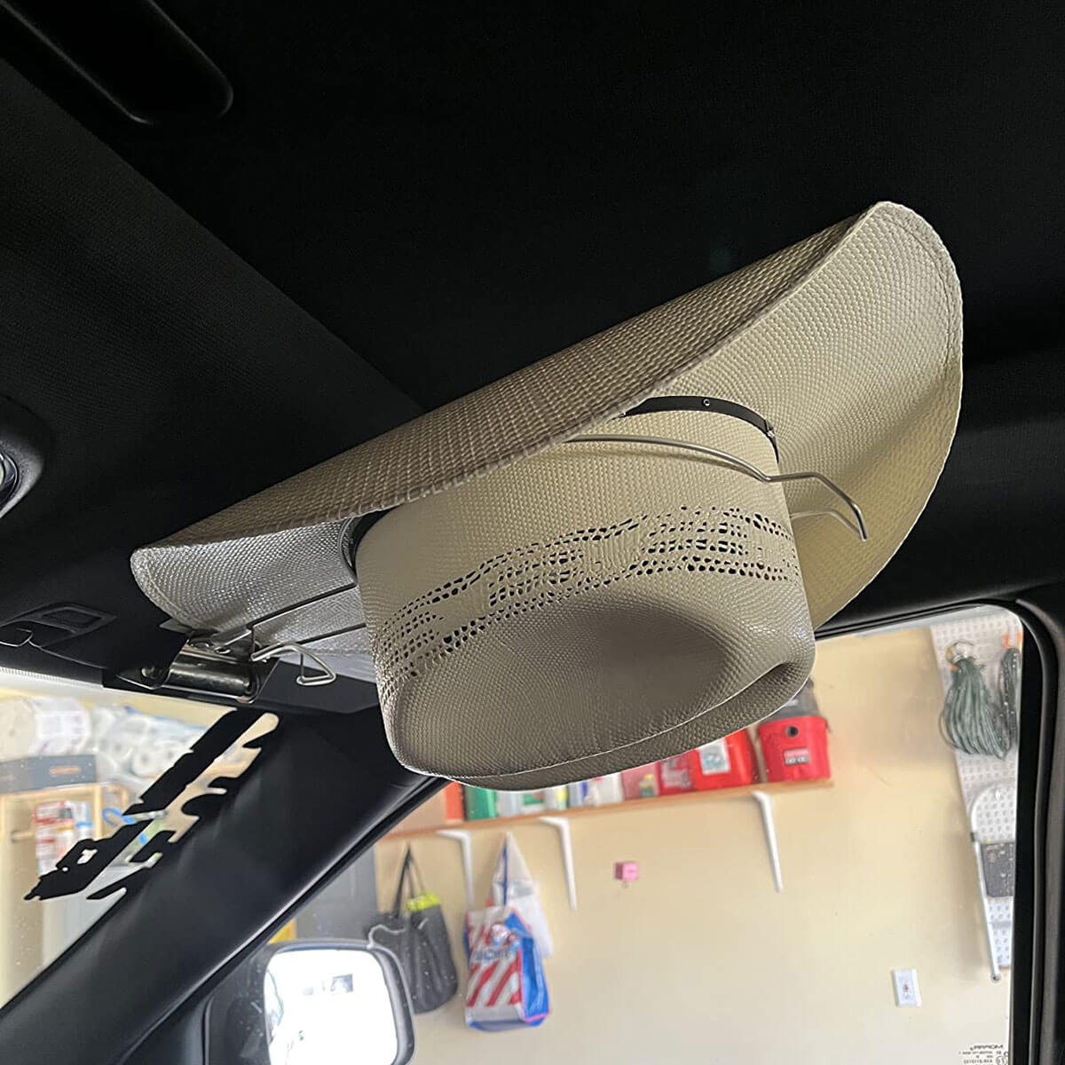 cowboy-hat-holder-for-truck-prevent-squashing-of-your-hats